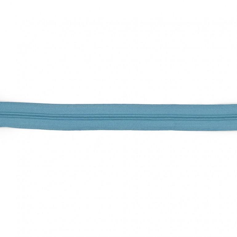 Zipper by the Meter Light Blue: Versatility for Creations | Tessiland