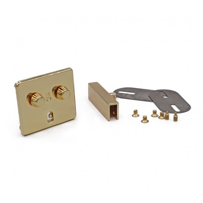 Button Closure Gracen Gold