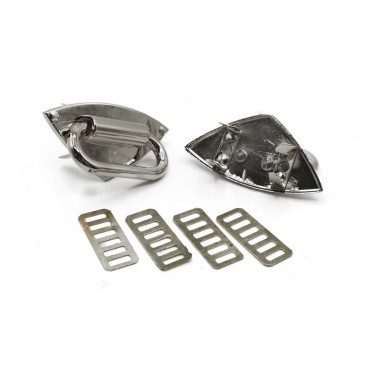 Ponticelli con placca triangolare 51x26 Argento 2pz