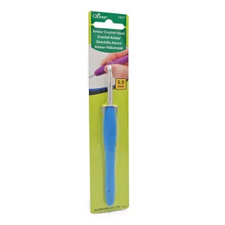 Clover Amour Ergonomic Crochet Hook with Soft Grip <br />
<b>Warning</b>:  Undefined array key 2 in <b>/var/www/vhosts/tessiland/html/var/cache/dev/smarty/compile/tessilandlayouts_layout_full_width_tpl/36/9d/cc/369dcc8f3b183be44edbb0cea99977a701162beb_2.file.variants-foto.tpl.php</b> on line <b>145</b><br />
