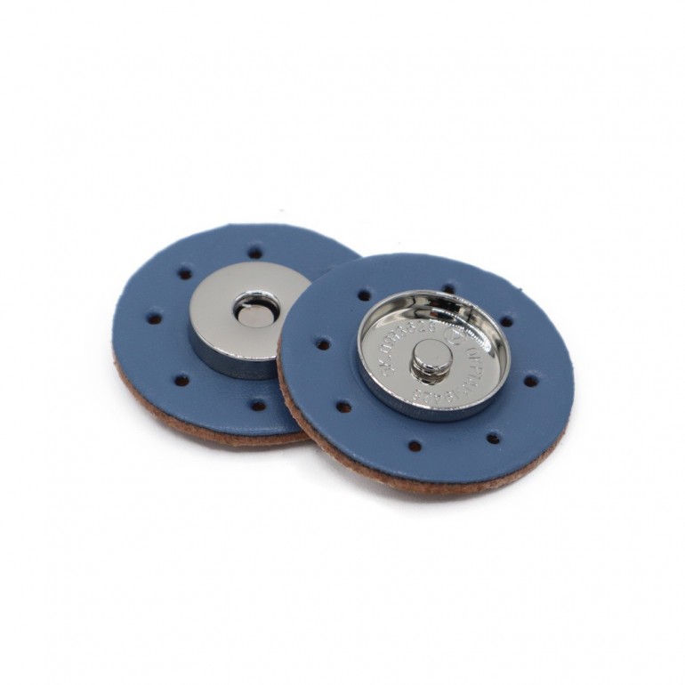 Avio Sewable Eco-Leather Magnetic Closures | Tessiland