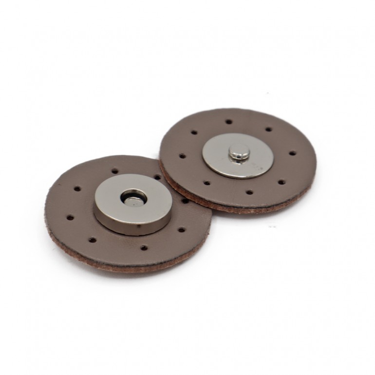 Dove Gray Sewable Eco-Leather Magnetic Closures | Tessiland