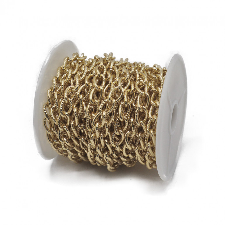 Gold Hammered Aluminum Chain: The Chic Touch for Handmade Decorations | Tessiland