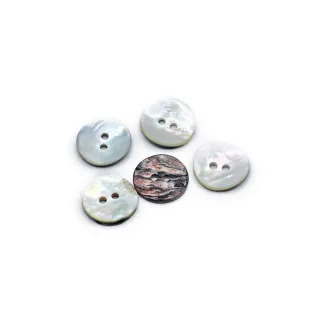 Botones Akoya de madreperla 5pz Naturale