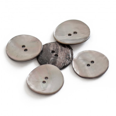 Bottone Akoya in vera madreperla naturale a 2 fori Beige