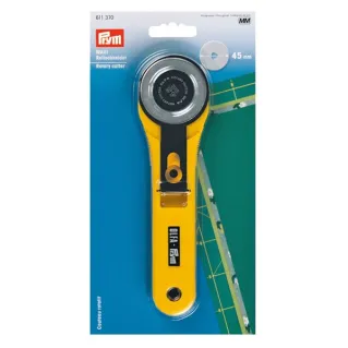 Rotary Cutter in Stainless Steel for Fabrics Leather Felt and Cardboard <br />
<b>Warning</b>:  Undefined array key 2 in <b>/var/www/vhosts/tessiland/html/var/cache/dev/smarty/compile/tessilandlayouts_layout_full_width_tpl/36/9d/cc/369dcc8f3b183be44edbb0cea99977a701162beb_2.file.variants-foto.tpl.php</b> on line <b>145</b><br />
