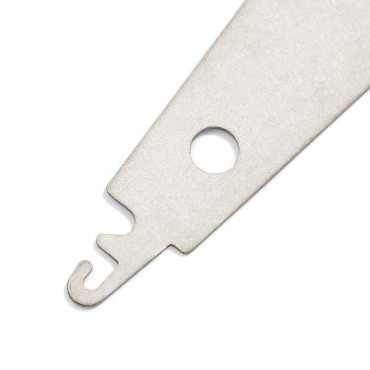 P-611180-Threader for wool needles-1pc