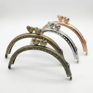 Chiusura clic clac Heart 8,5 cm | Tessiland