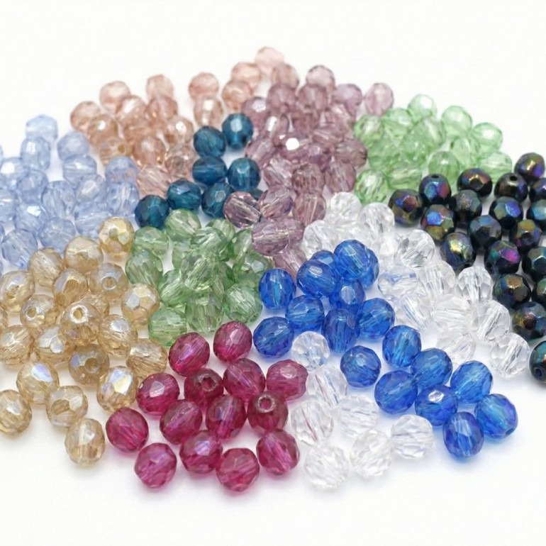 Cristalli Boemia sfaccettati in vetro 4mm per bijoux