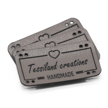 Etiquetas personalizadas Love polipiel blanco Tortora